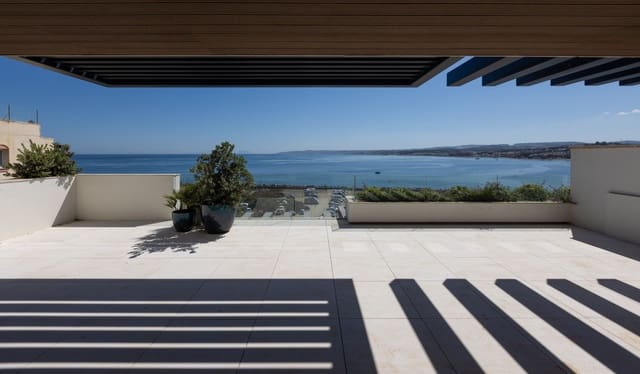 Apartamento de 2 habitaciones en Seghers, Estepona en venta con piscina - 2.310.000 € (Ref: 9451525)