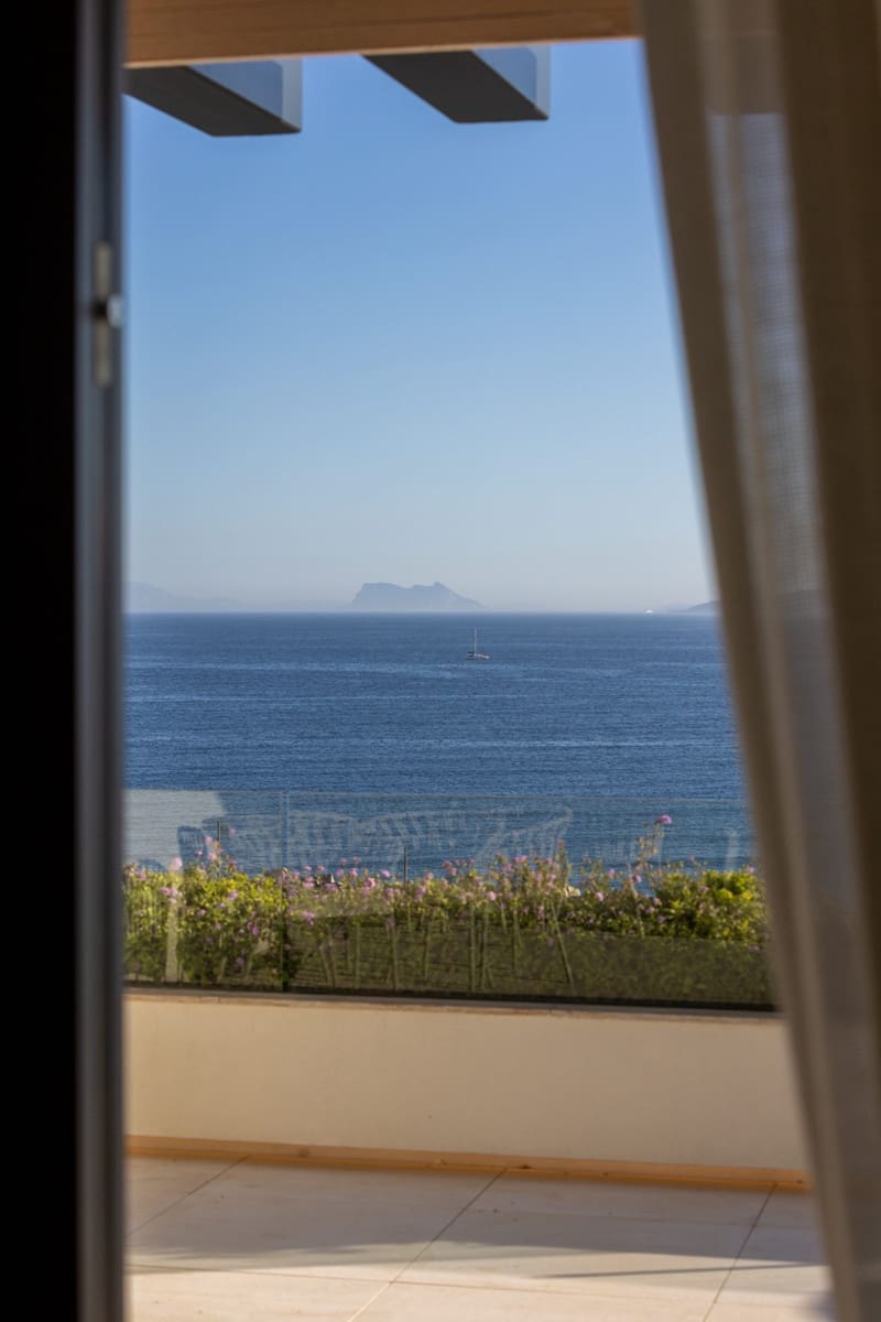 2 quarto Apartamento para venda em Estepona com piscina - 2 310 000 € (Ref: 9451525)