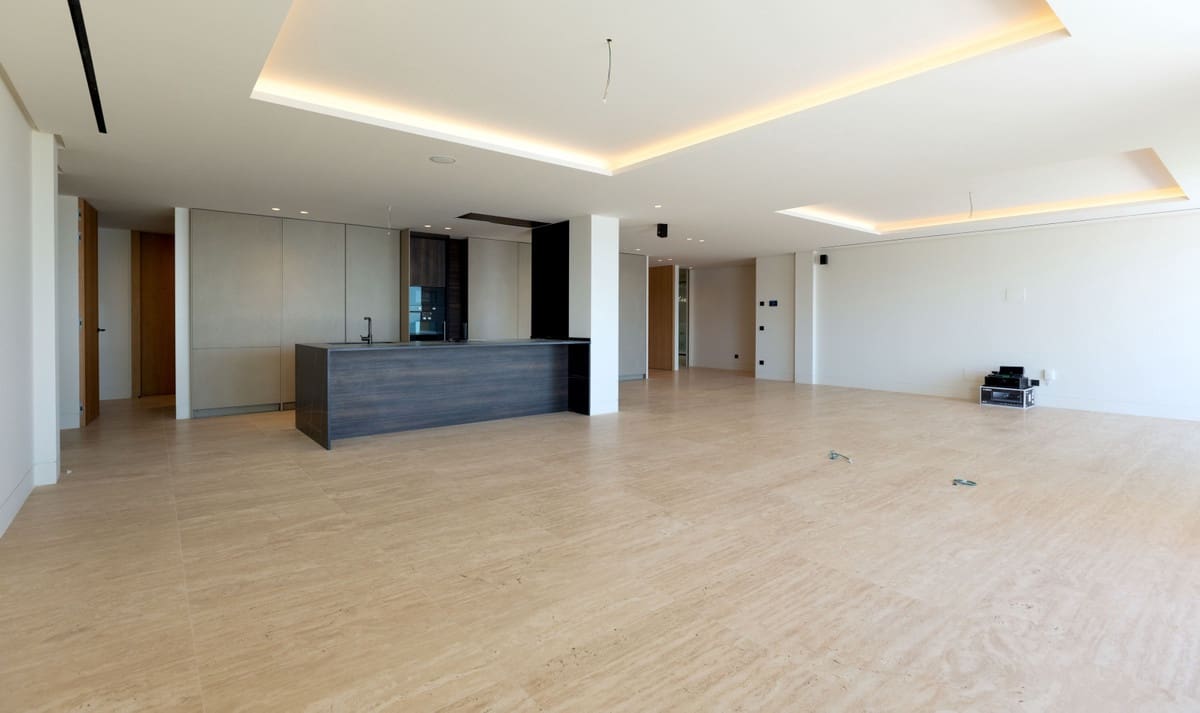 2 quarto Apartamento para venda em Estepona com piscina - 2 310 000 € (Ref: 9451525)