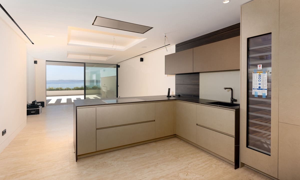 2 slaapkamer Appartement te koop in Estepona met zwembad - € 2.310.000 (Ref: 9451525)