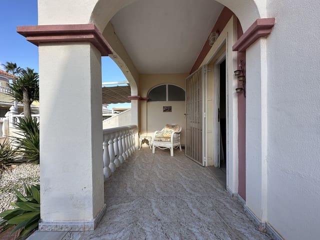 2 bedroom Townhouse for sale in Cabo Roig, Orihuela - € 160,000 (Ref: 9451999)