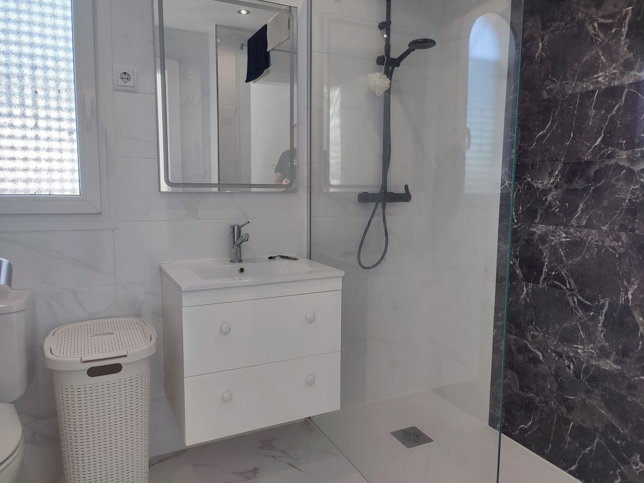 2 slaapkamer Appartement te koop in Avileses met zwembad garage - € 219.995 (Ref: 9452000)