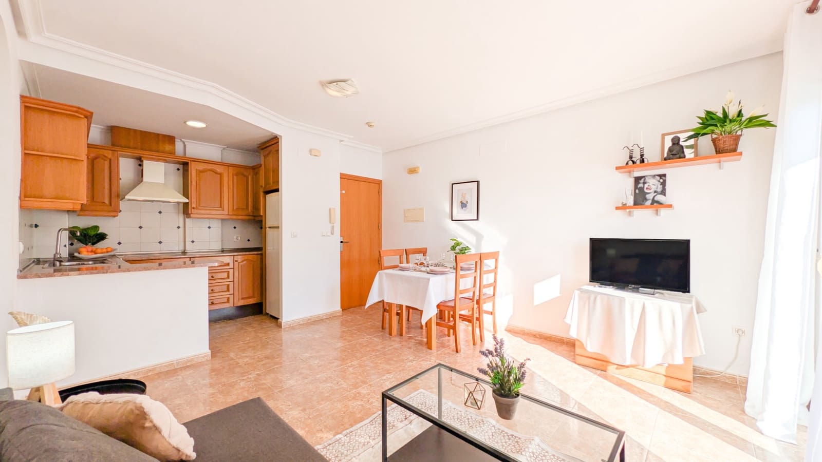 2 sovrum Lägenhet till salu i Orihuela Costa med pool - 169 000 € (Ref: 9452001)