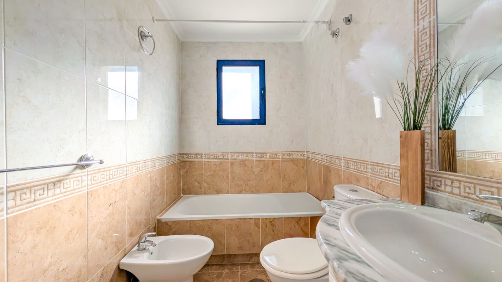 2 sovrum Lägenhet till salu i Orihuela Costa med pool - 169 000 € (Ref: 9452001)