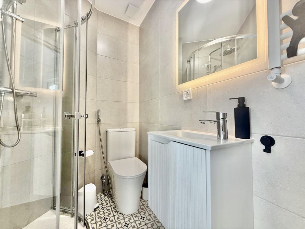 2 Zimmer Apartment zu verkaufen in Avileses - 239.950 € (Ref: 9452003)