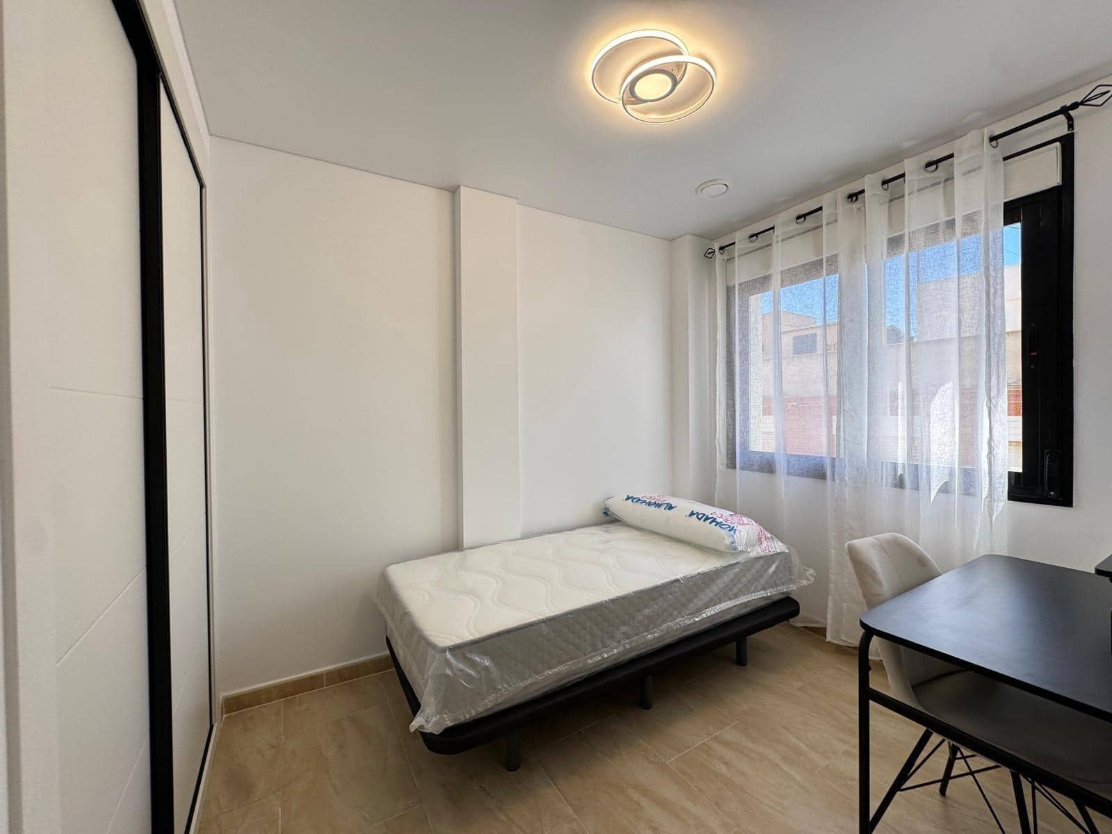 3 sypialnia Apartament na sprzedaż w Torrevieja - 189 900 € (Ref: 9452005)