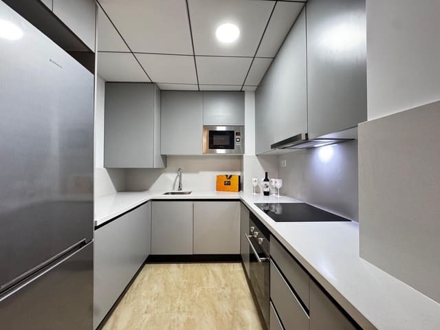 3 slaapkamer Appartement te koop in Centro - Muelle Pesquero, Torrevieja - € 189.900 (Ref: 9452005)