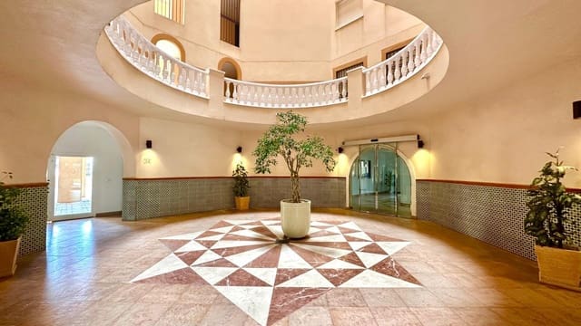 3 chambre Appartement à vendre à Playa de los Locos, Torrevieja avec piscine - 369 900 € (Ref: 9452007)