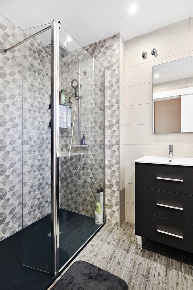 3 makuuhuone Paritalo myytävänä paikassa Guardamar del Segura - 199 900 € (Ref: 9452766)