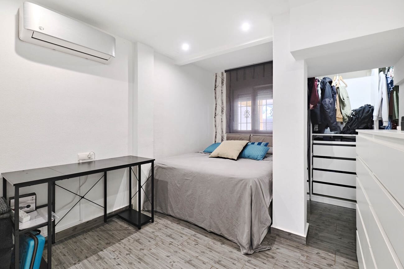 3 makuuhuone Paritalo myytävänä paikassa Guardamar del Segura - 199 900 € (Ref: 9452766)