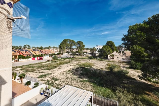 3 makuuhuone Paritalo myytävänä paikassa El Raso, Guardamar del Segura - 199 900 € (Ref: 9452766)