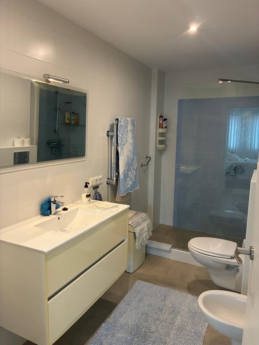 2 chambre Appartement à vendre à Torrevieja avec piscine - 369 000 € (Ref: 9452768)