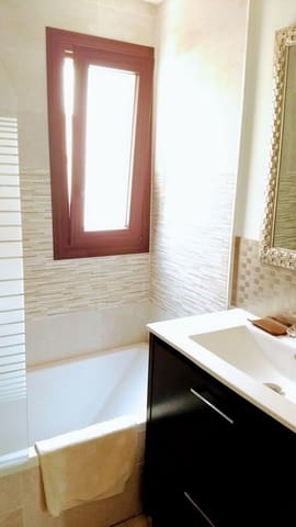 4 bedroom Apartment for sale in Sotogrande Costa, San Roque - € 489,000 (Ref: 9453209)