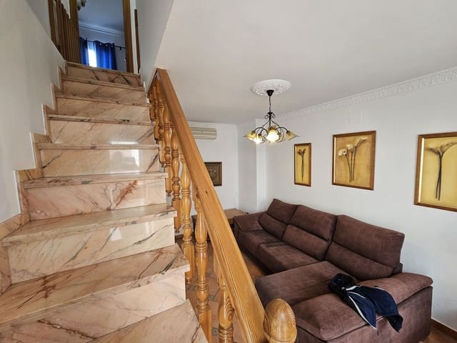 2 sypialnia Dom na sprzedaż w Manilva Pueblo, Manilva - 225 000 € (Ref: 9453211)