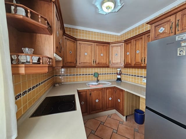 2 chambre Maison de Ville à vendre à Manilva Pueblo, Manilva - 225 000 € (Ref: 9453211)