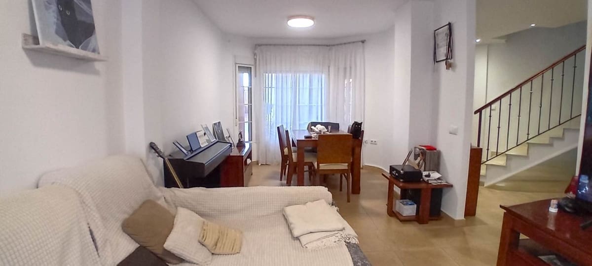 3 soveværelse Byhus til salg i Mijas Costa med garage - € 439.500 (Ref: 9453212)
