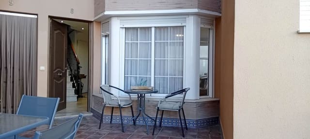 3 soveværelse Byhus til salg i Mijas Costa, Mijas med garage - € 439.500 (Ref: 9453212)