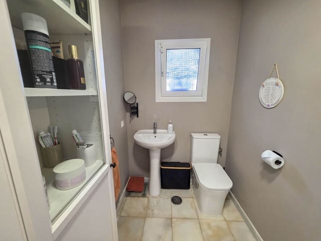 4 chambre Villa/Maison à vendre à La Duquesa / Puerto de la Duquesa, Manilva avec piscine garage - 860 000 € (Ref: 9453215)