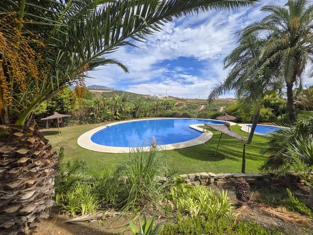 2 bedroom Apartment for sale in Bahia de Casares, Casares - € 269,000 (Ref: 9453217)