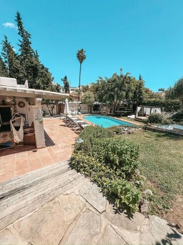 5 slaapkamer Villa te koop in Casco Antiguo, Marbella - € 1.600.000 (Ref: 9453218)