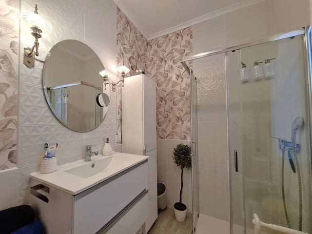 1 sovrum Lägenhet till salu i Manilva Pueblo, Manilva med pool - 213 000 € (Ref: 9453222)