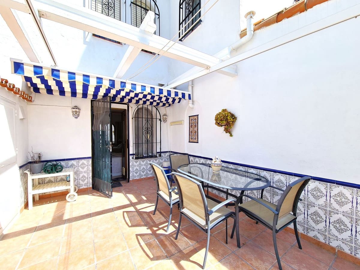 1 bedroom Apartment for sale in Manilva with pool - € 213,000 (Ref: 9453222)