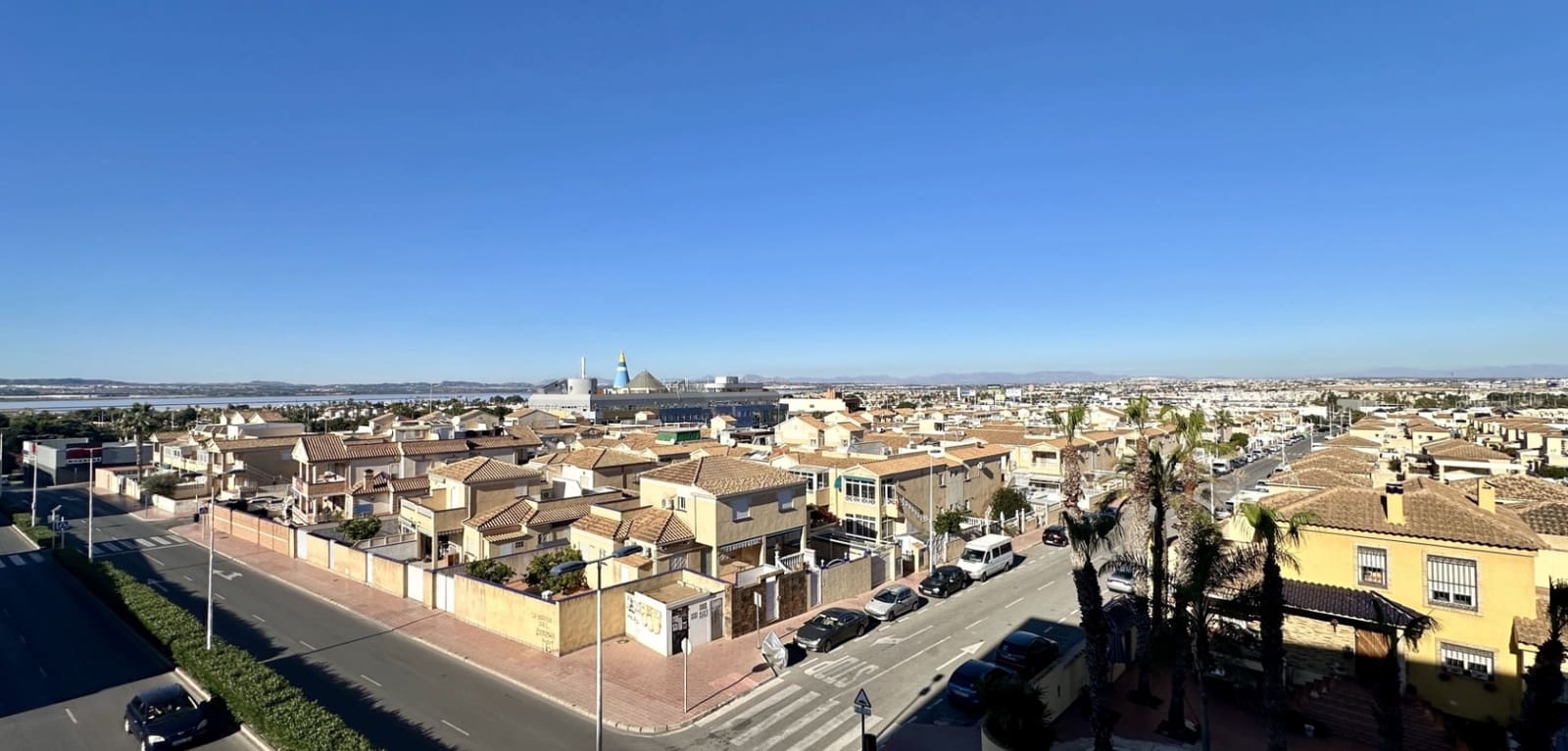 2 soverom Leilighet til salgs i Torrevieja med svømmebasseng - € 148 500 (Ref: 9456146)