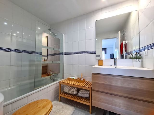 2 sypialnia Penthouse na sprzedaż w Bahia de Casares, Casares - 230 000 € (Ref: 9456149)