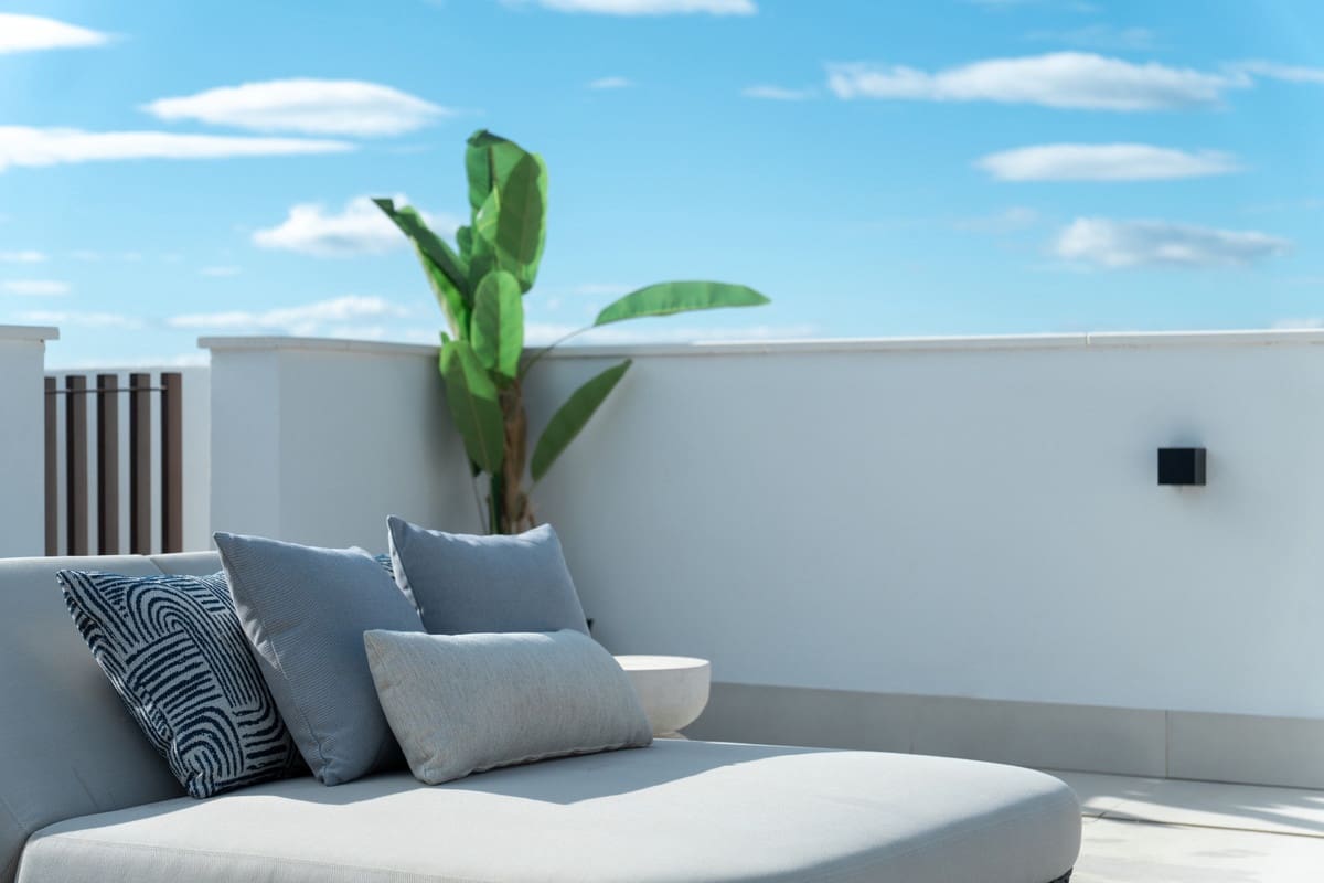 2 soveværelse Lejlighed til salg i Fuengirola med swimmingpool - € 599.000 (Ref: 9459760)