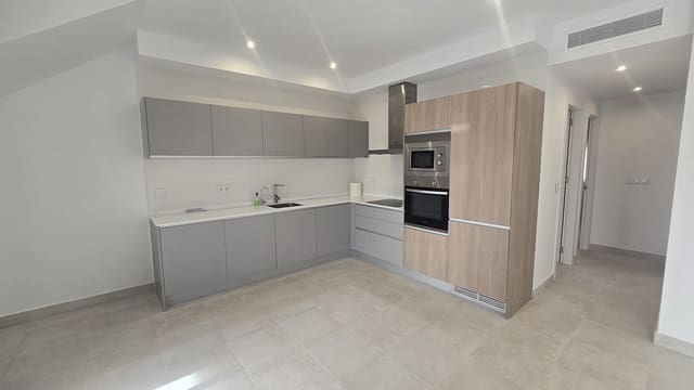 Ático de 2 habitaciones en Pilar de la Horadada ciudad, Pilar de la Horadada en venta - 262.500 € (Ref: 9459761)