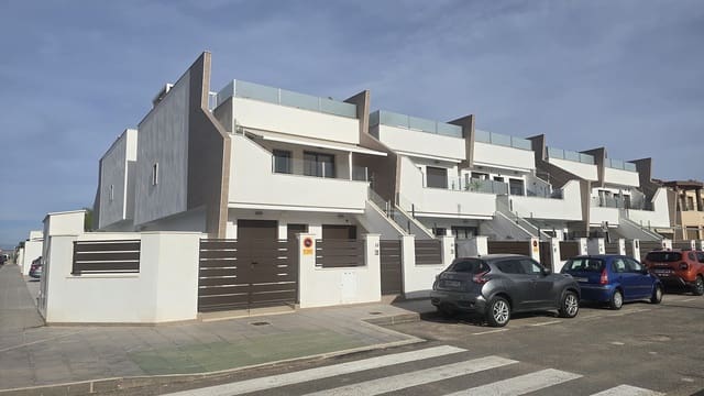 Ático de 2 habitaciones en Pilar de la Horadada ciudad, Pilar de la Horadada en venta - 262.500 € (Ref: 9459761)