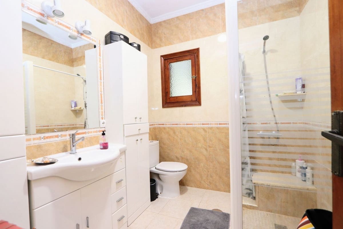 6 quarto Moradia para venda em Ciudad Quesada com piscina garagem - 482 000 € (Ref: 9459763)