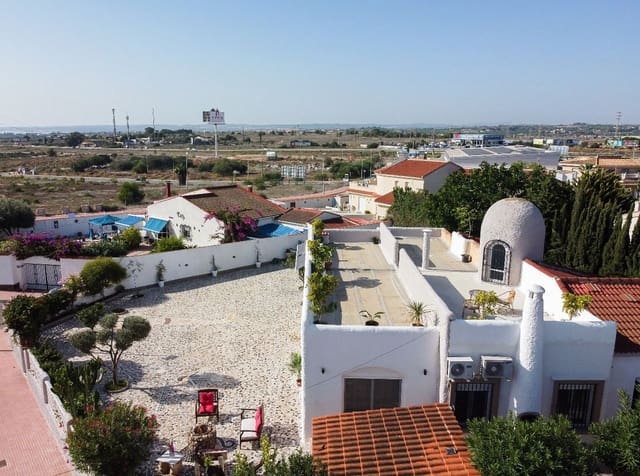 6 soveværelse Villa til salg i Ciudad Quesada, Rojales med swimmingpool garage - € 420.000 (Ref: 9459763)