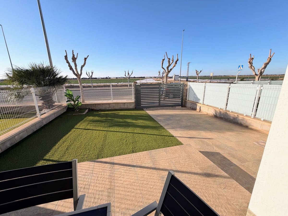 Apartamento de 2 habitaciones en Pilar de la Horadada en venta con piscina garaje - 219.900 € (Ref: 9461963)