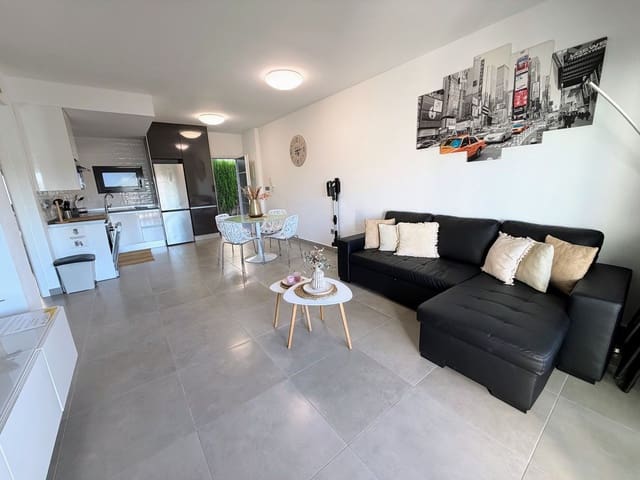 Apartamento de 2 habitaciones en Pilar de la Horadada en venta con piscina garaje - 219.900 € (Ref: 9461963)