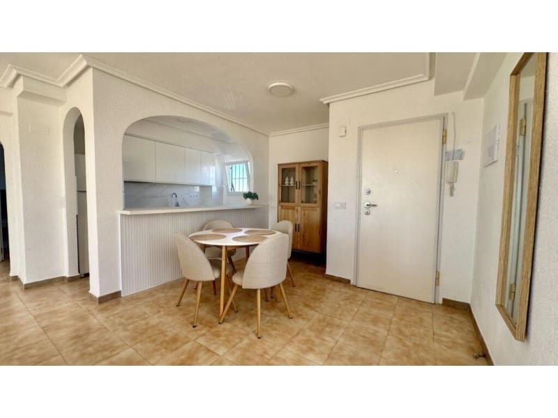 Ático de 2 habitaciones en Torrevieja en venta - 247.000 € (Ref: 9464907)