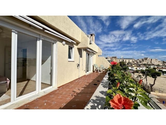 Ático de 2 habitaciones en Punta Prima, Torrevieja en venta - 247.000 € (Ref: 9464907)