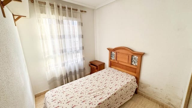 Apartamento de 3 habitaciones en Parque de las Naciones, Torrevieja en venta - 150.000 € (Ref: 9464911)