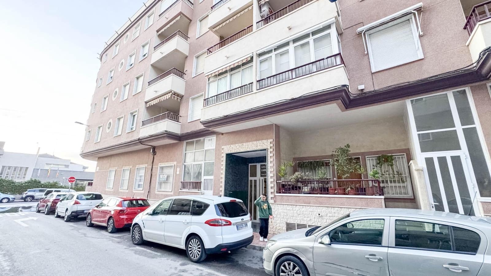 Apartamento de 3 habitaciones en Torrevieja en venta - 150.000 € (Ref: 9464911)