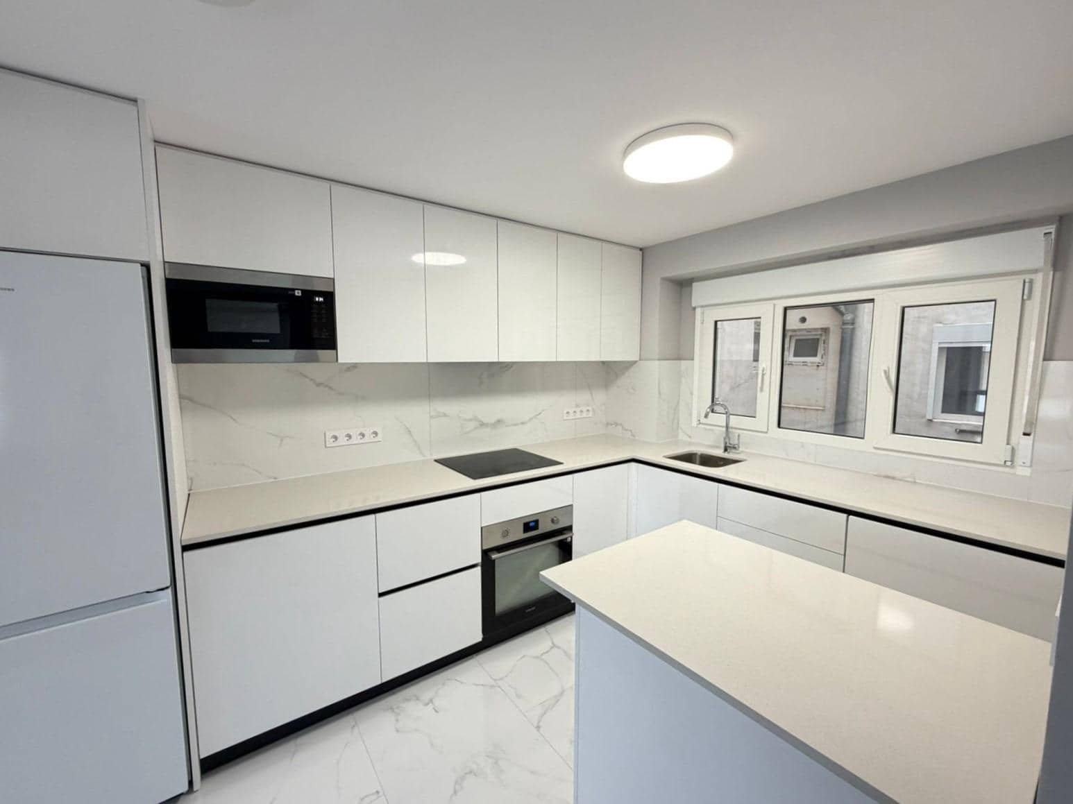 3 quarto Apartamento para venda em Torrevieja - 250 000 € (Ref: 9468315)