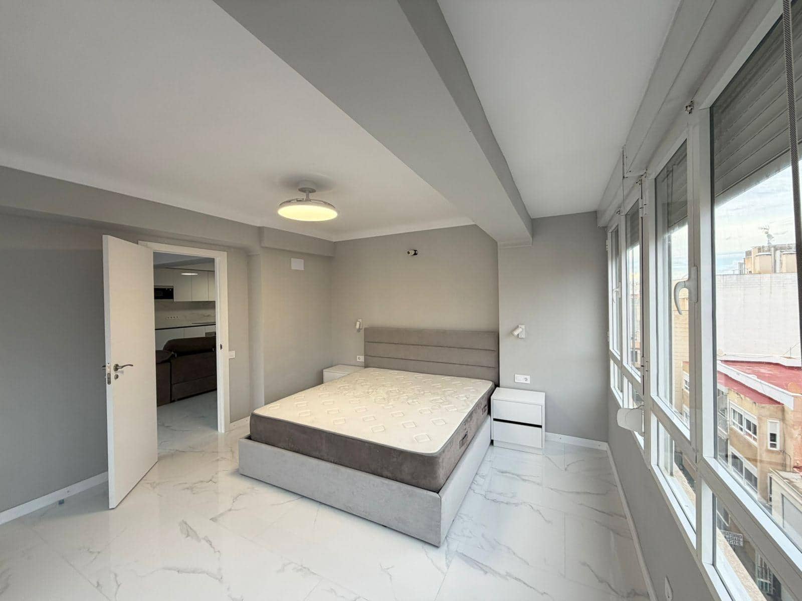 3 quarto Apartamento para venda em Torrevieja - 250 000 € (Ref: 9468315)