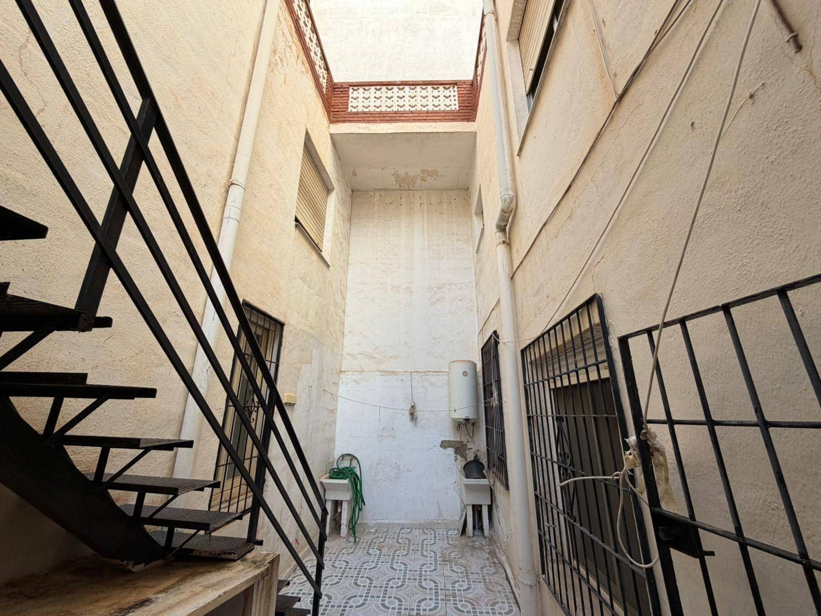 3 bedroom Townhouse for sale in Torrevieja - € 280,000 (Ref: 9470324)