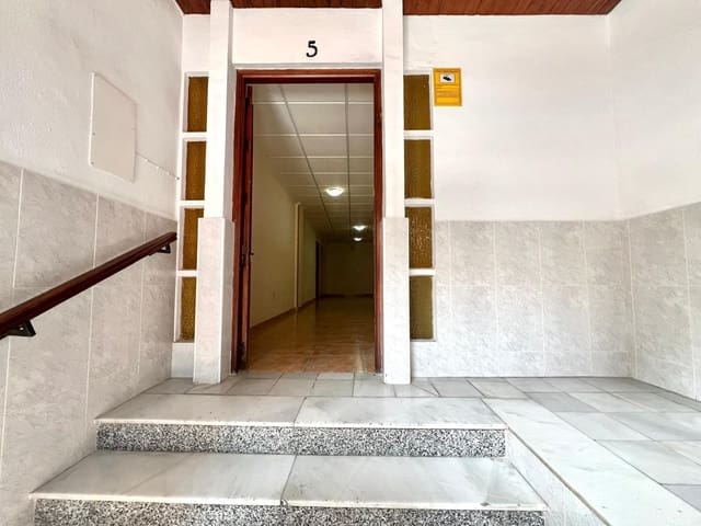 Apartamento de 3 habitaciones en Centro - Muelle Pesquero, Torrevieja en venta - 198.000 € (Ref: 9470325)