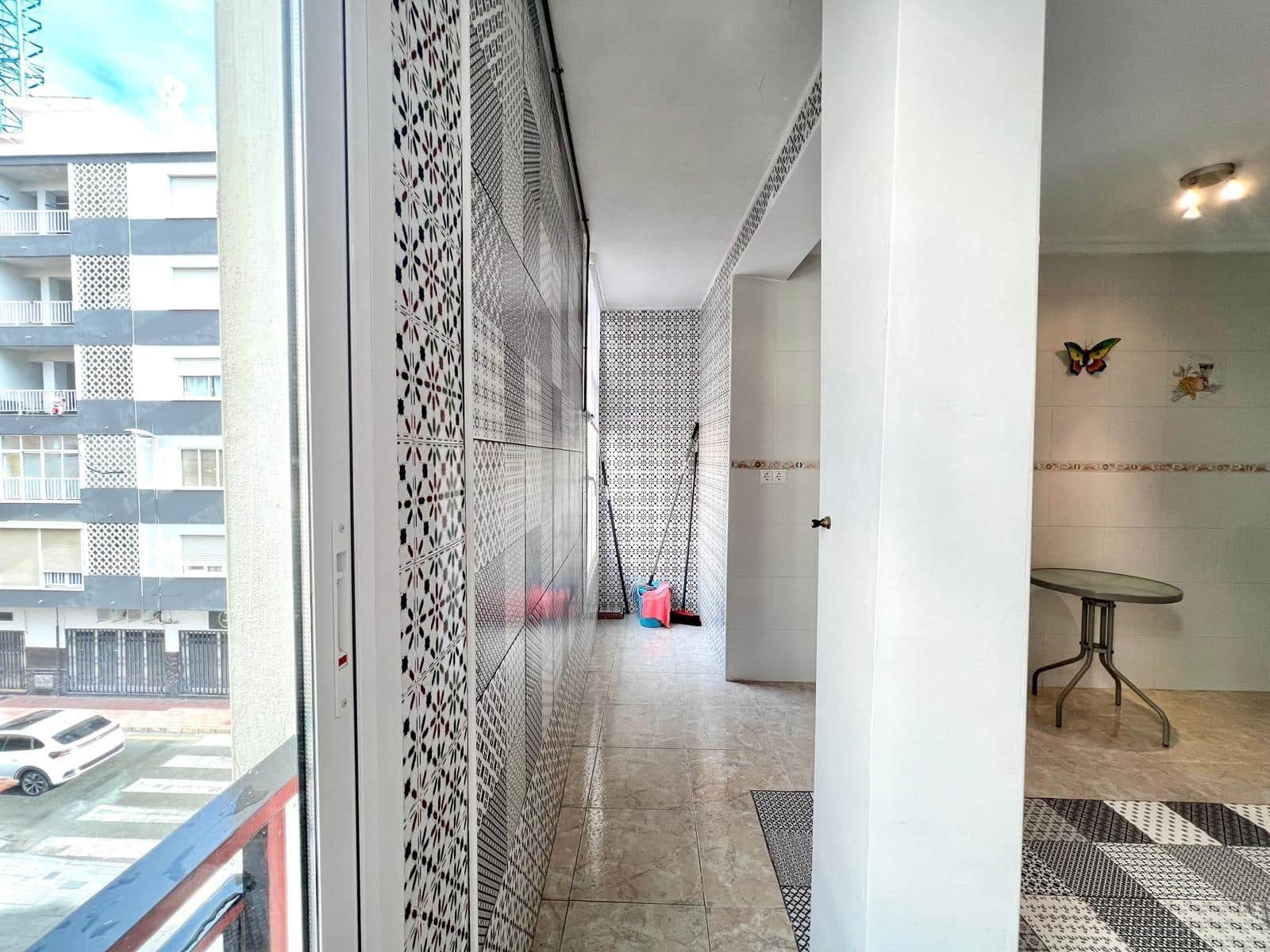 Apartamento de 3 habitaciones en Torrevieja en venta - 198.000 € (Ref: 9470325)