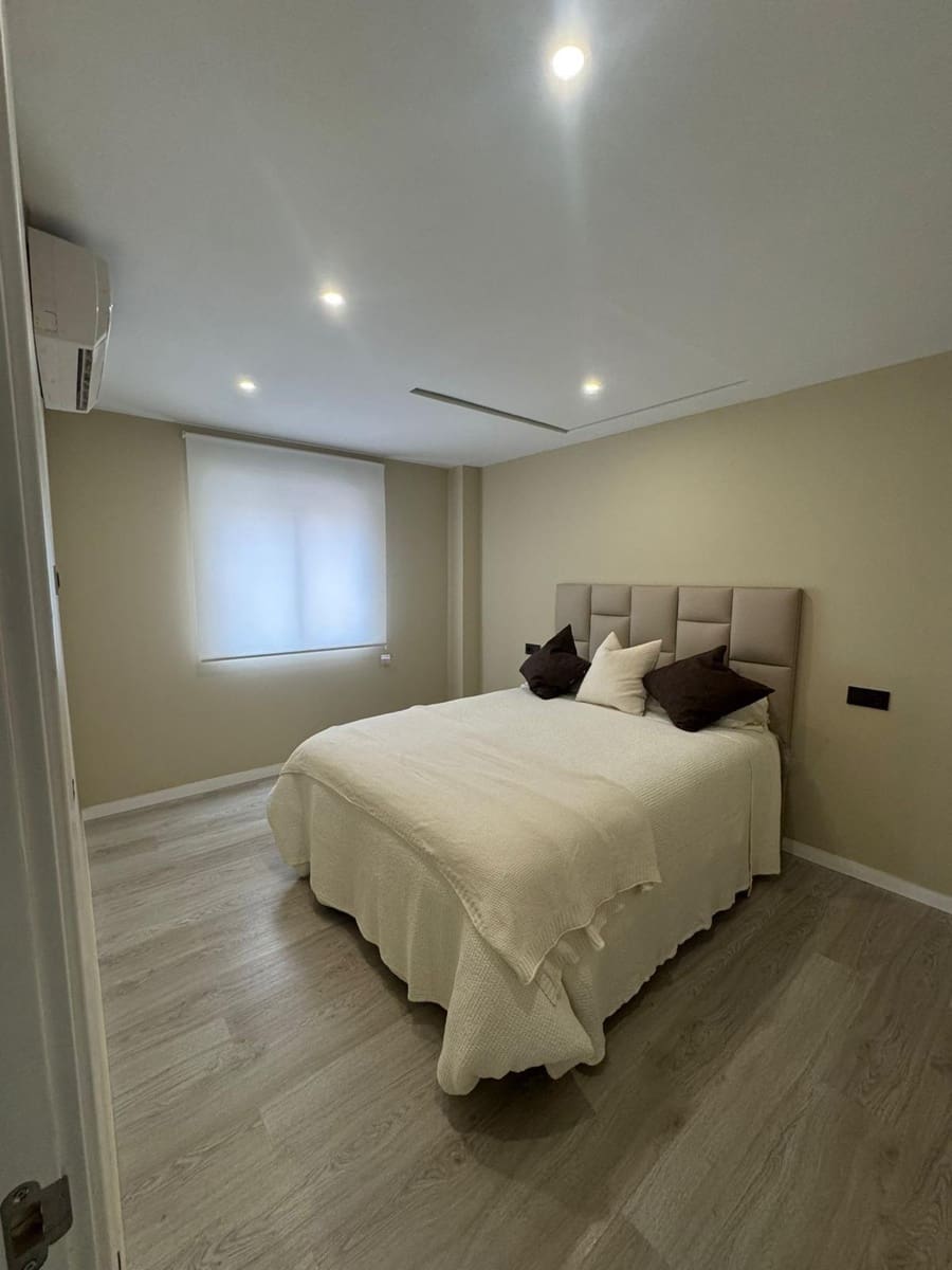 Ático de 2 habitaciones en Orihuela en venta - 179.000 € (Ref: 9470326)