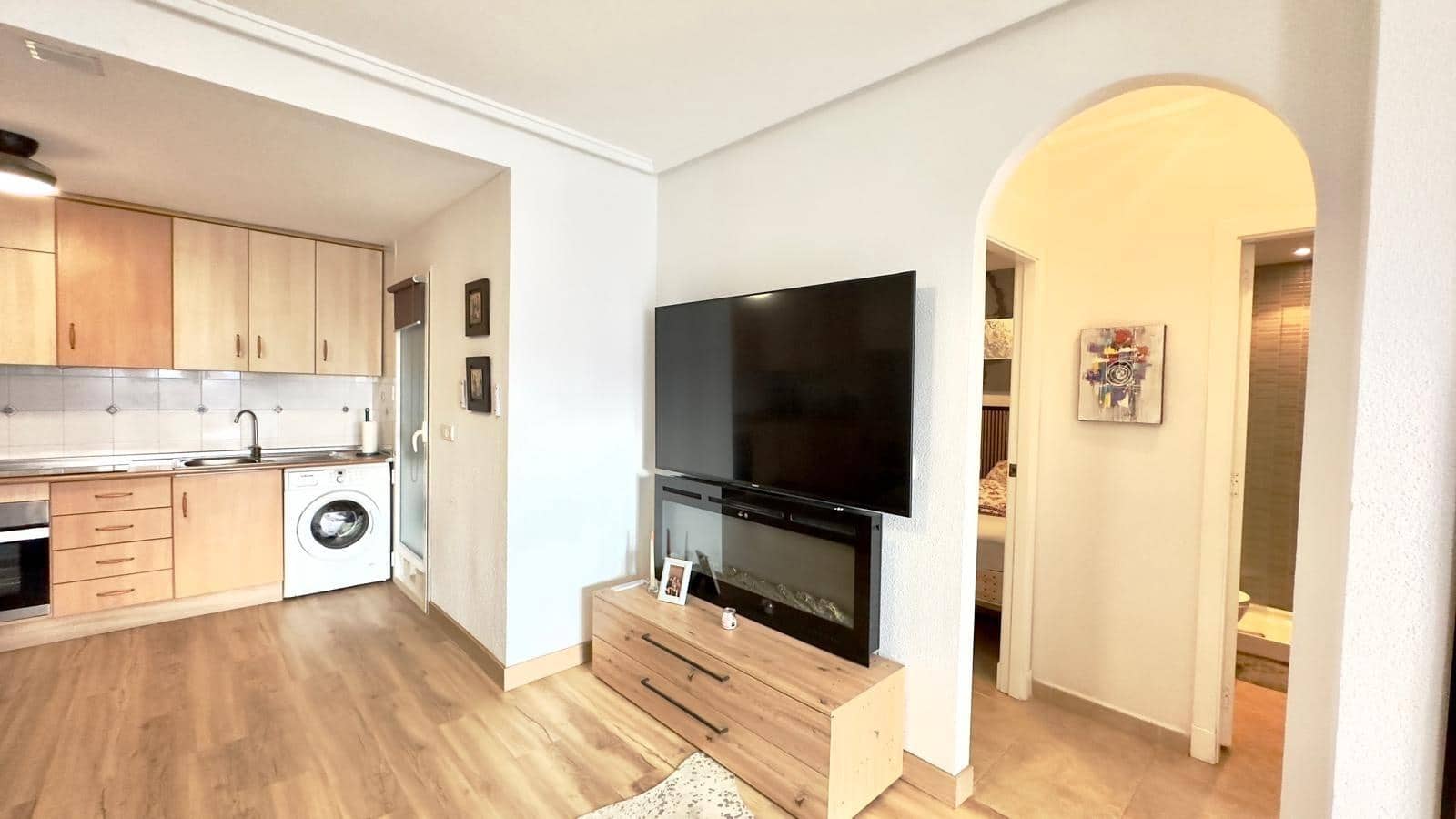 2 chambre Bungalow à vendre à Torrevieja avec piscine - 199 900 € (Ref: 9470930)