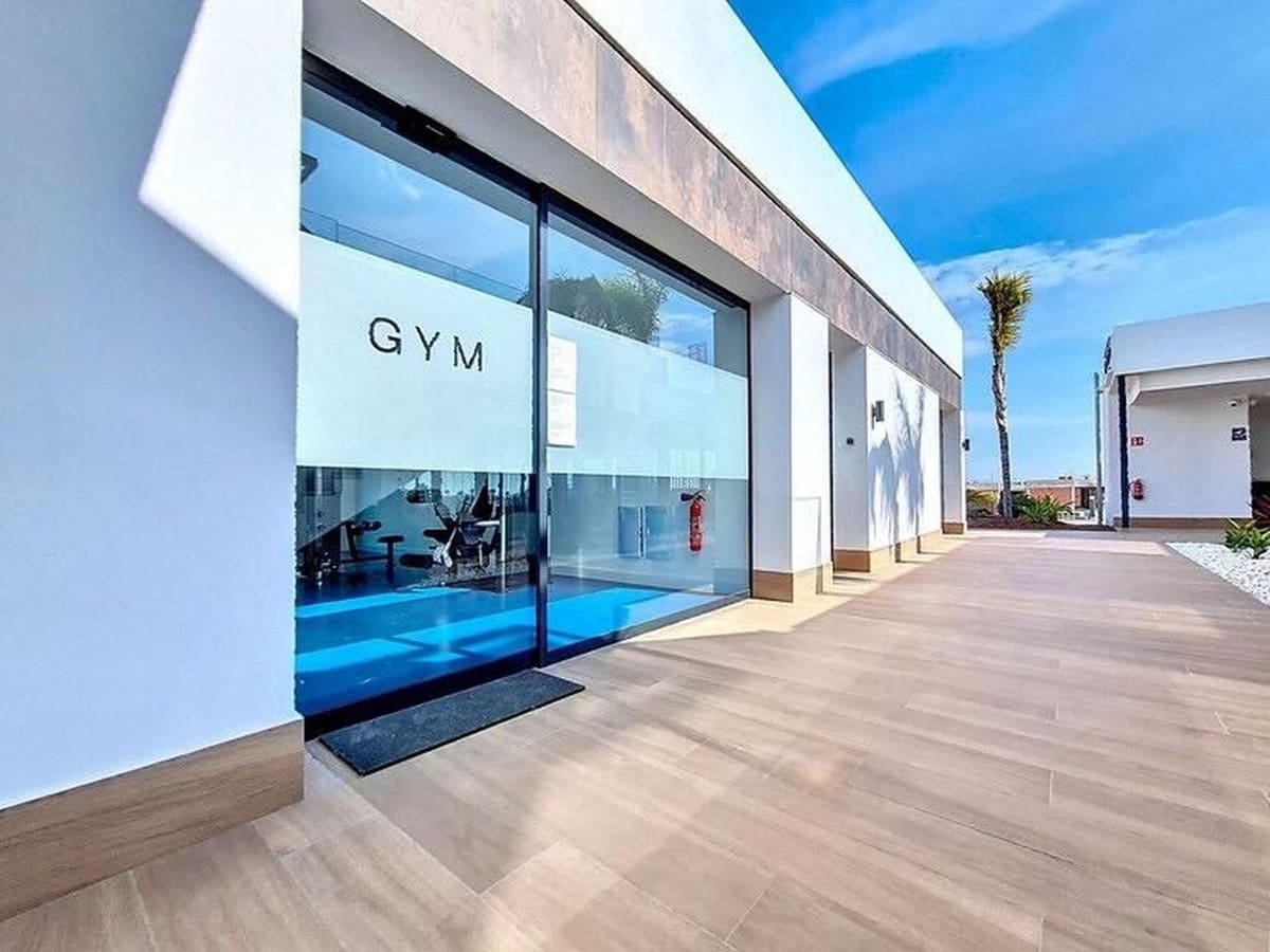 Apartamento de 2 habitaciones en Torre-Pacheco en venta con piscina garaje - 355.000 € (Ref: 9472795)