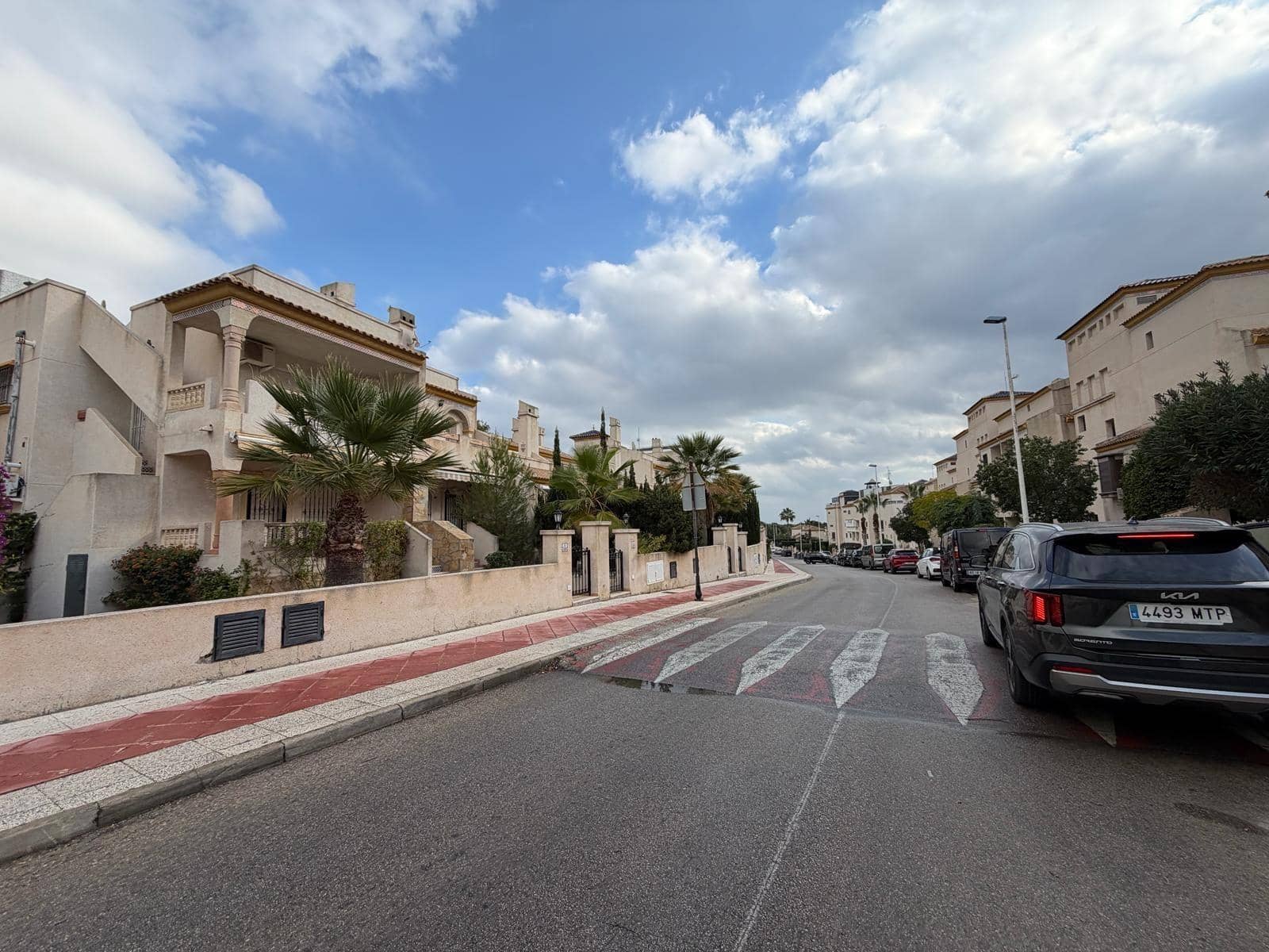 2 bedroom Apartment for sale in Orihuela Costa with pool - € 159,900 (Ref: 9475531)