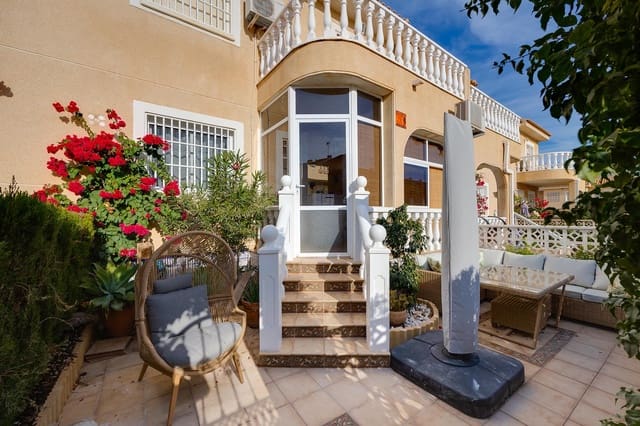 3 soverom Villa til salgs i Los Frutales, Torrevieja med svømmebasseng - € 310 000 (Ref: 9475538)