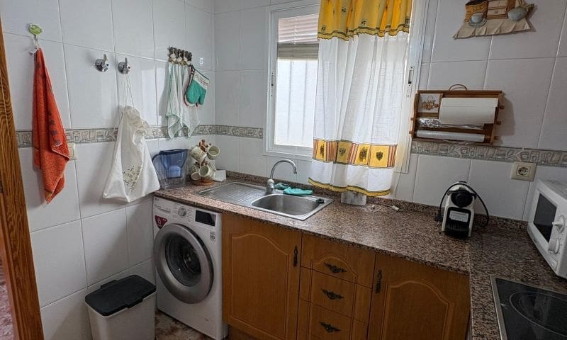 2 bedroom Apartment for sale in Torrevieja - € 187,500 (Ref: 9475540)
